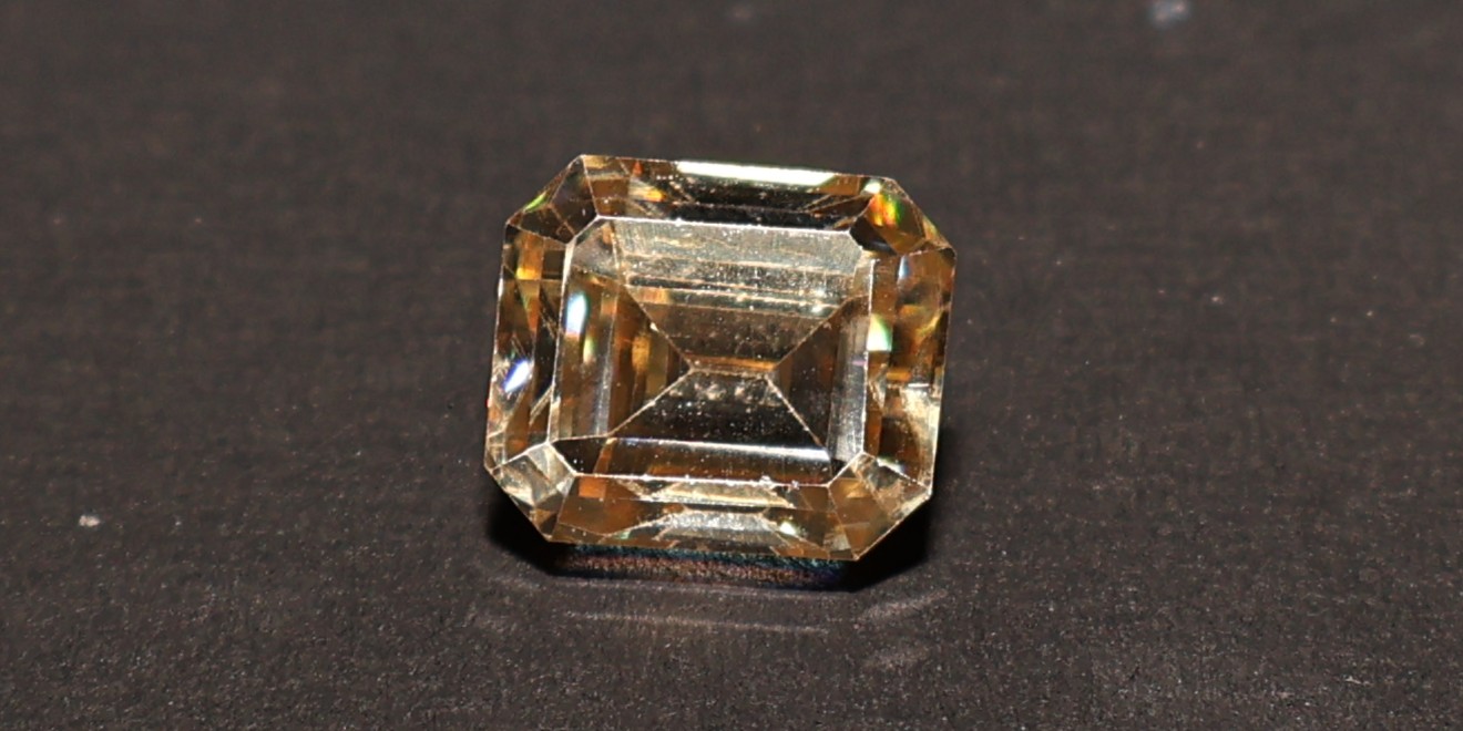 Natural Moissanite