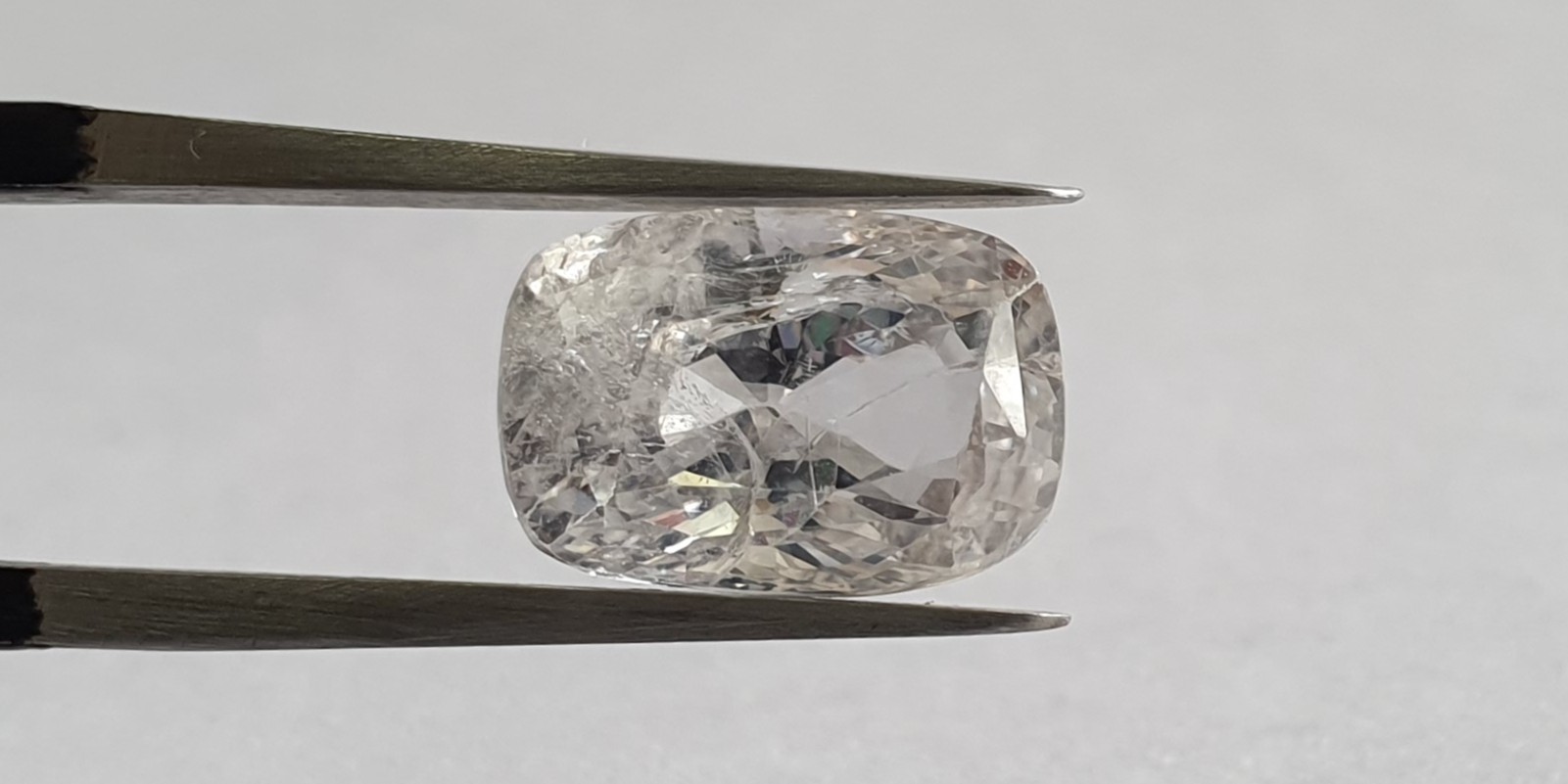 Natural White Sapphire