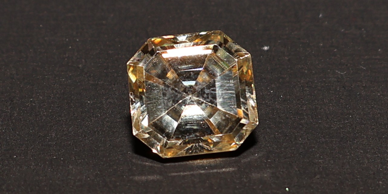 Natural Moissanite