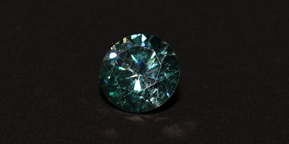 Natural Moissanite