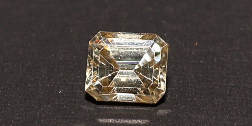 Natural Moissanite