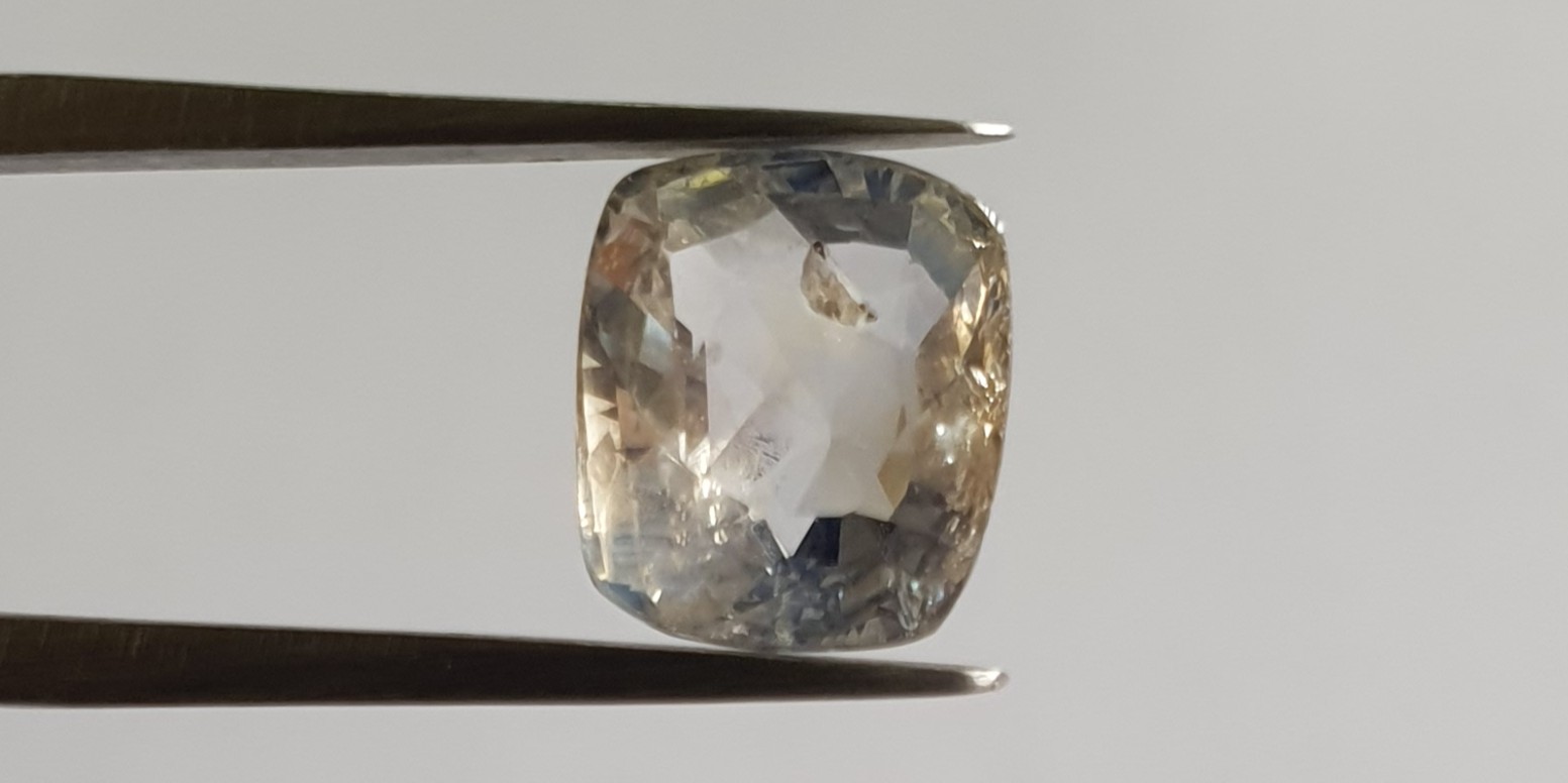 Natural Pitambari Sapphire