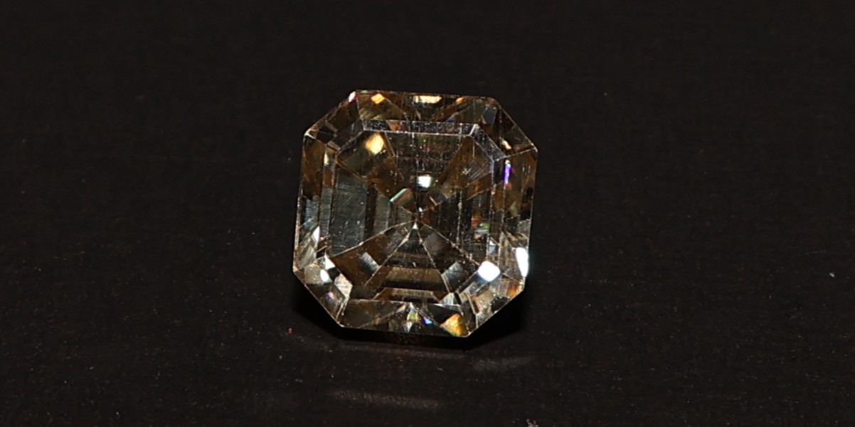 Natural Moissanite