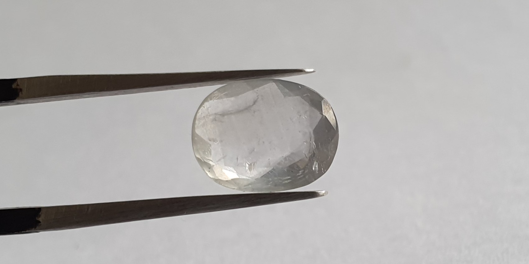Natural White Sapphire