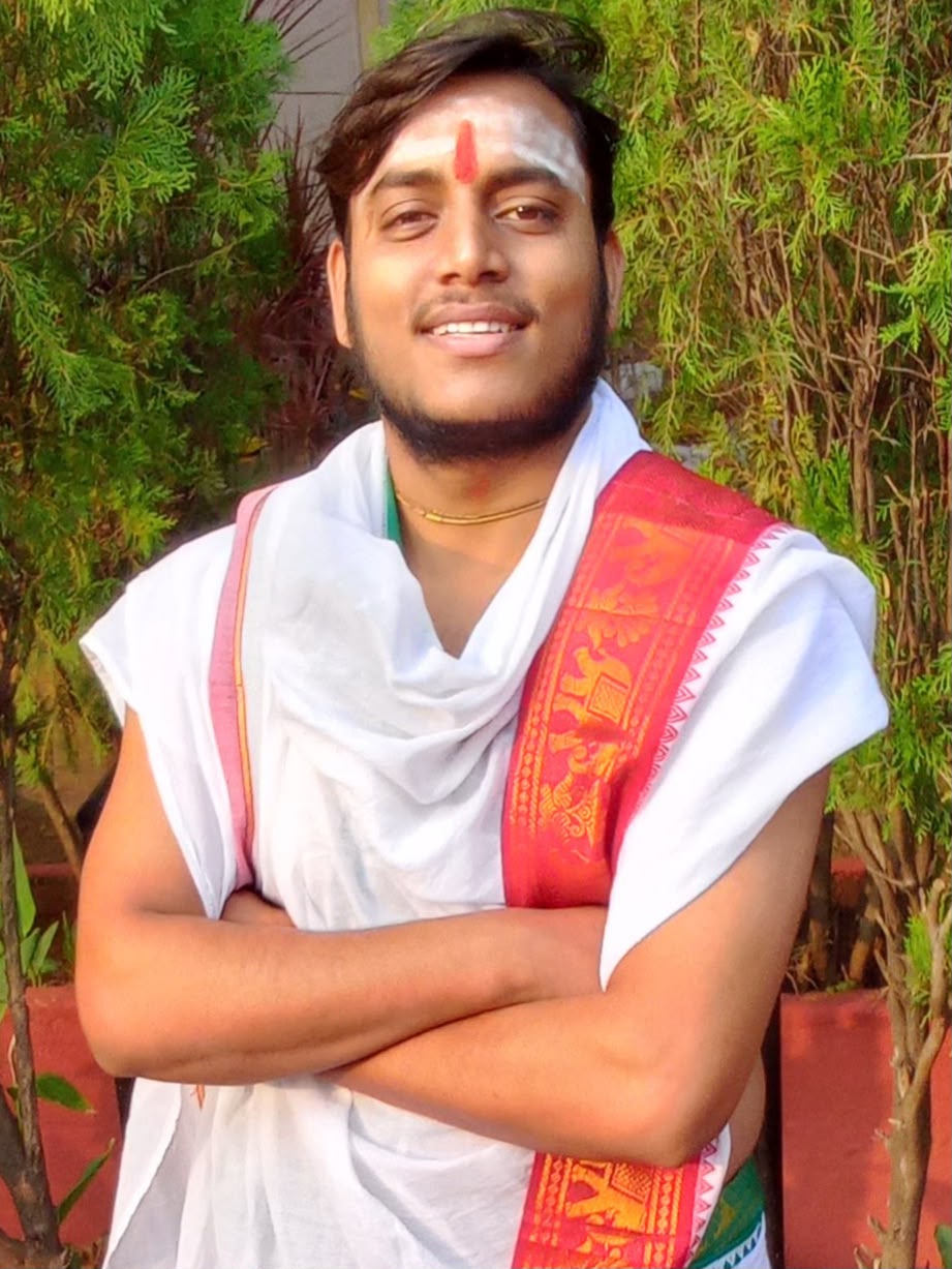 Astro  Shankhdhar Dwivedi